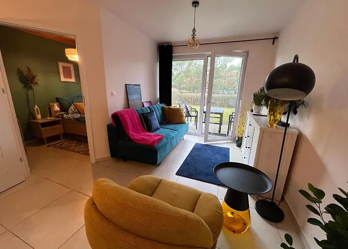 Bursztynowy Янтар